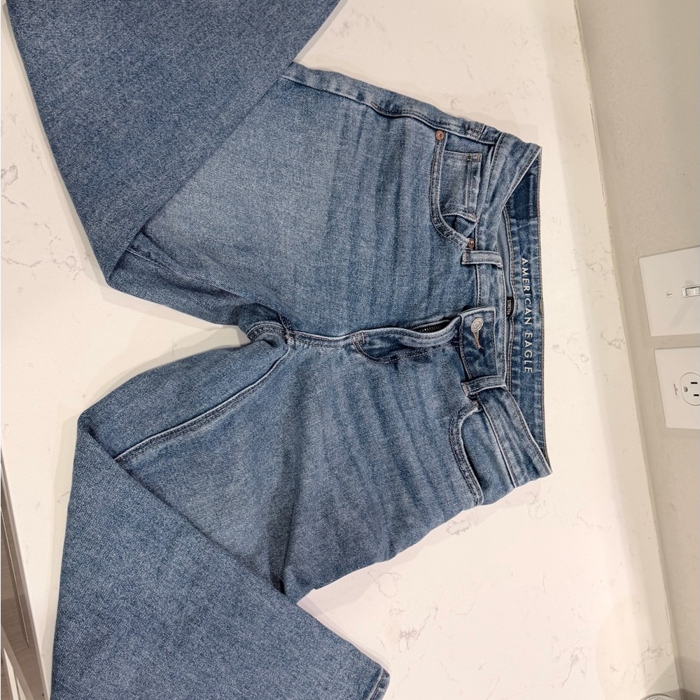 American Eagle Outfitters Women's Light Blue Flare Jeans